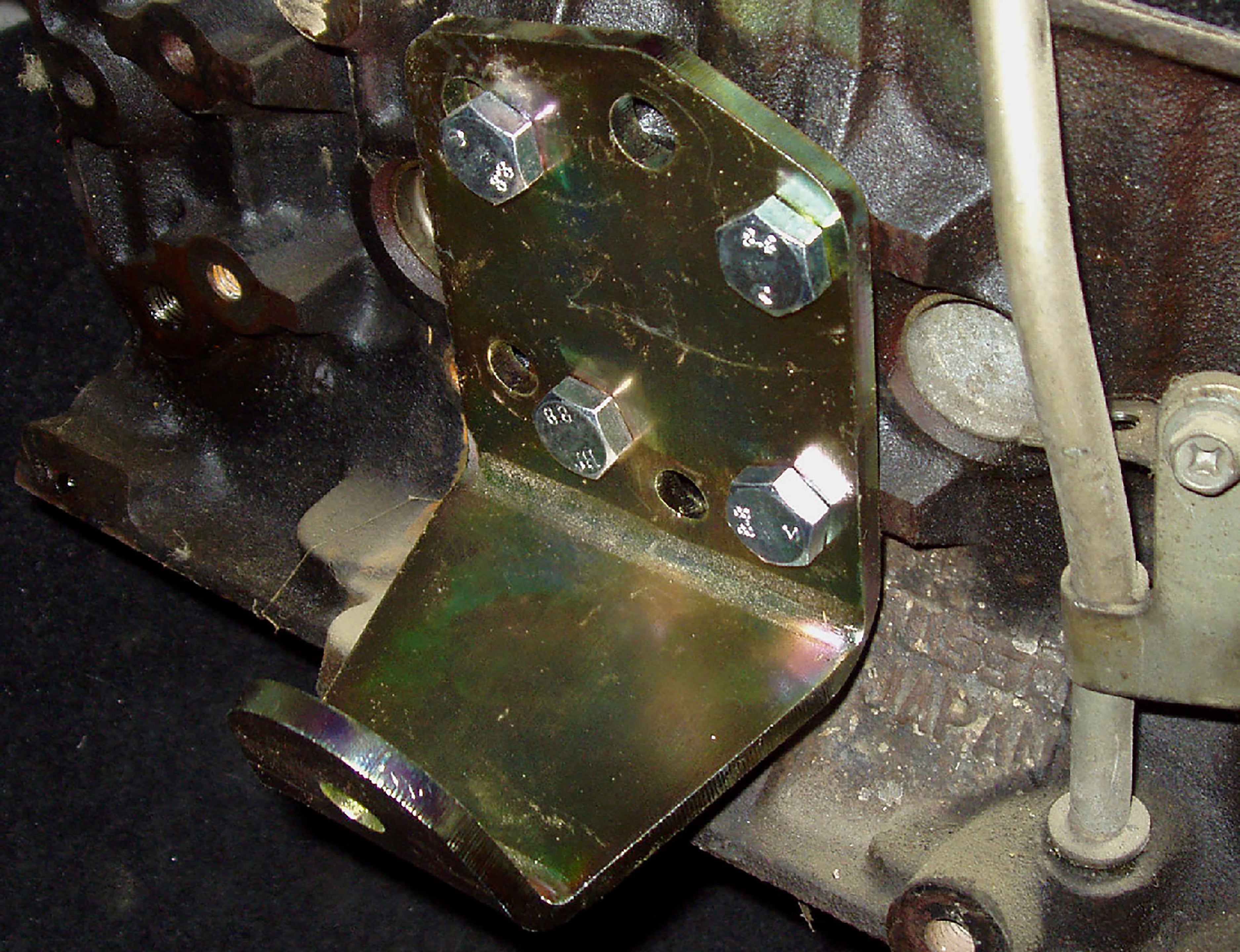 Soportes de montaje de motor para chasis VG30 en S