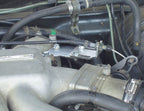 Soporte del cable del acelerador del Nissan Q45 - Serie 3