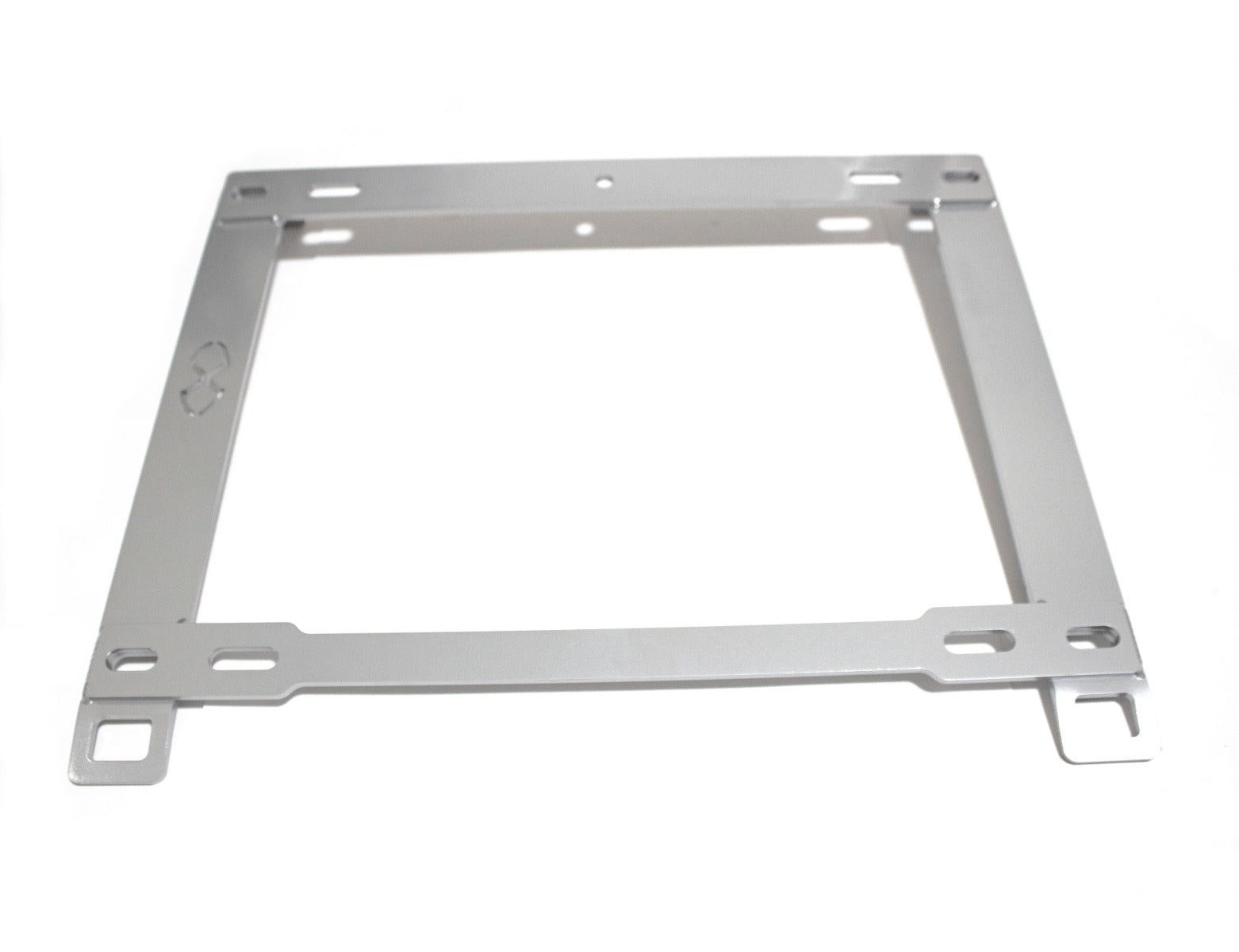 a.flat ヘッドレスト MX83 Front Seat Mount Bracket – Xcessive Manufacturing
