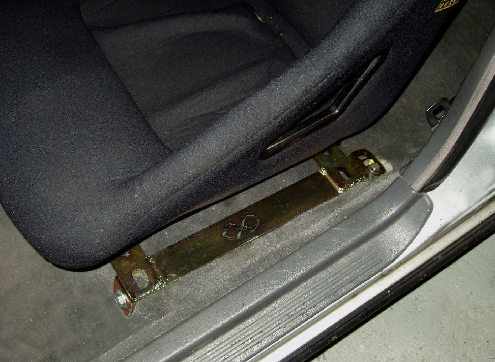 Soporte de montaje del asiento delantero MX73 (sin soportes adaptadores)